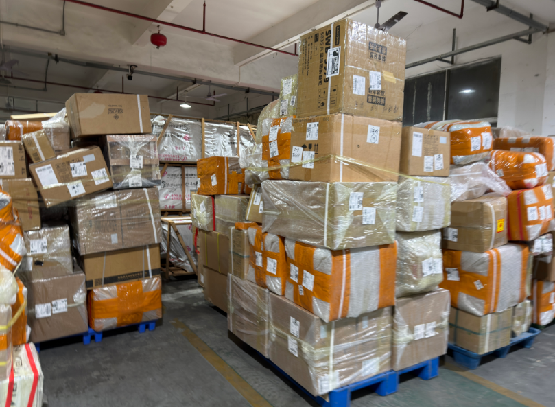 红酒 、白酒快递出口到台湾几天